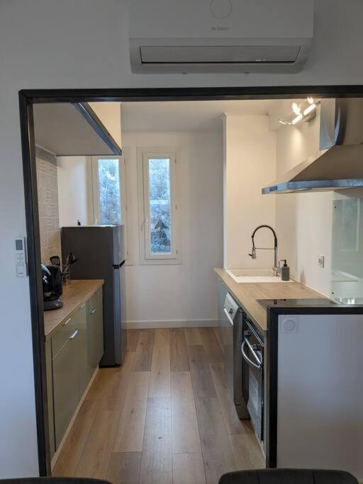 - Vue Imprenable Sur La Cite Medievale - Parking Gratuit - Climatise Apartment *